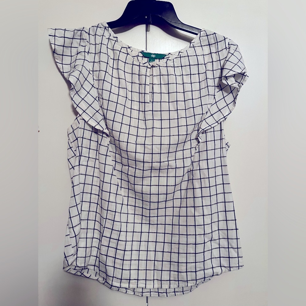 Women’s Blouse with Flutter sleeve, Sz Lg